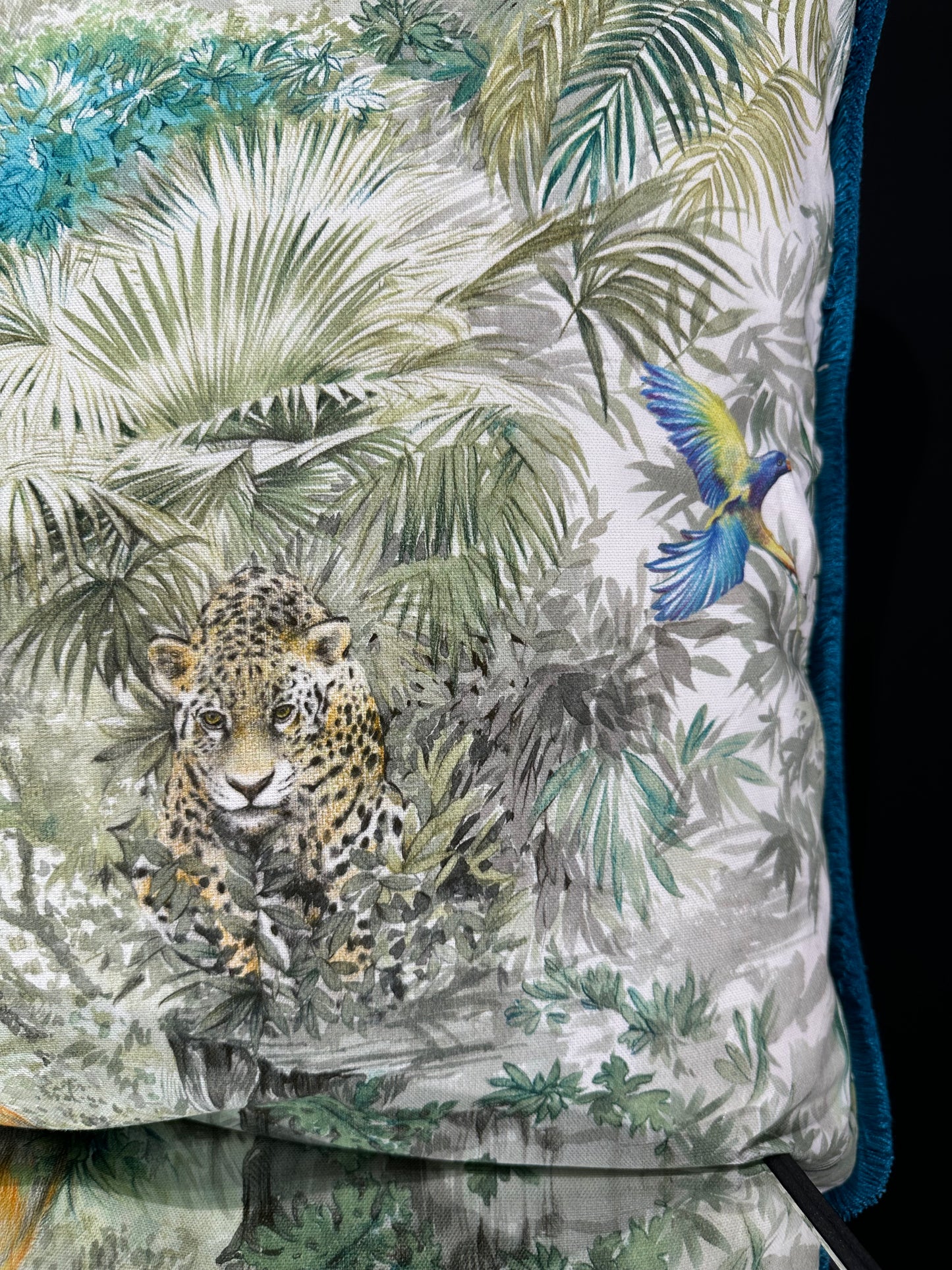 Jungle Life mit Fransen türkis 60x60cm