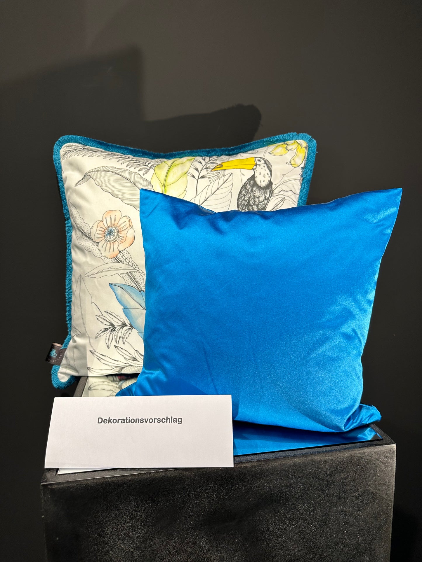 Valentin mit Fransen türkis Kissen 50x50cm