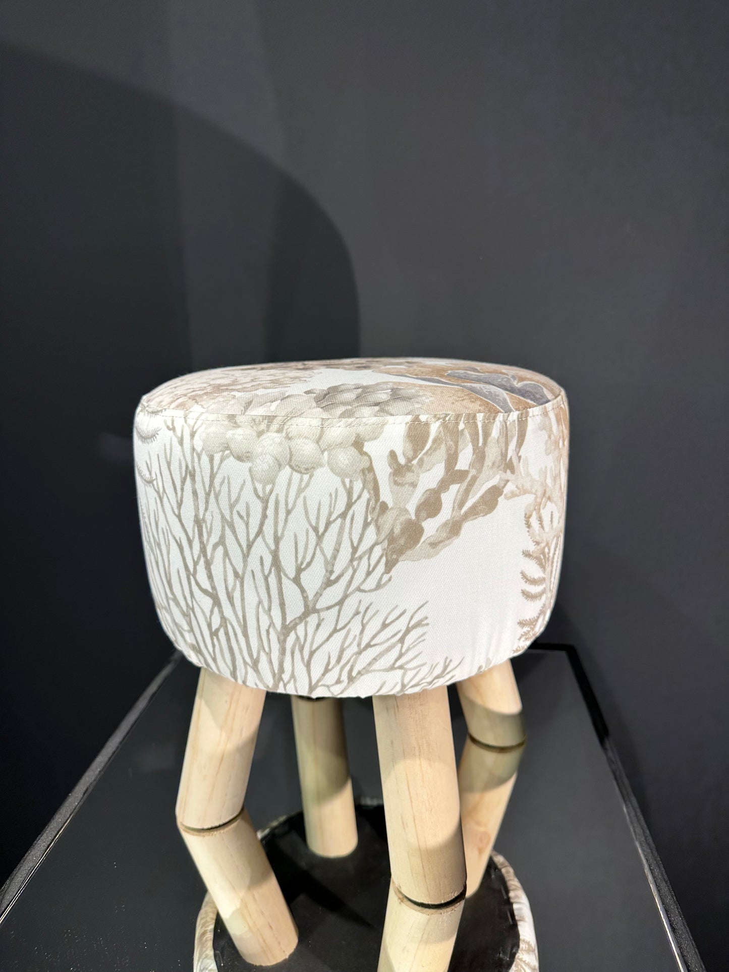 Korallenriff hell Kinderhocker*