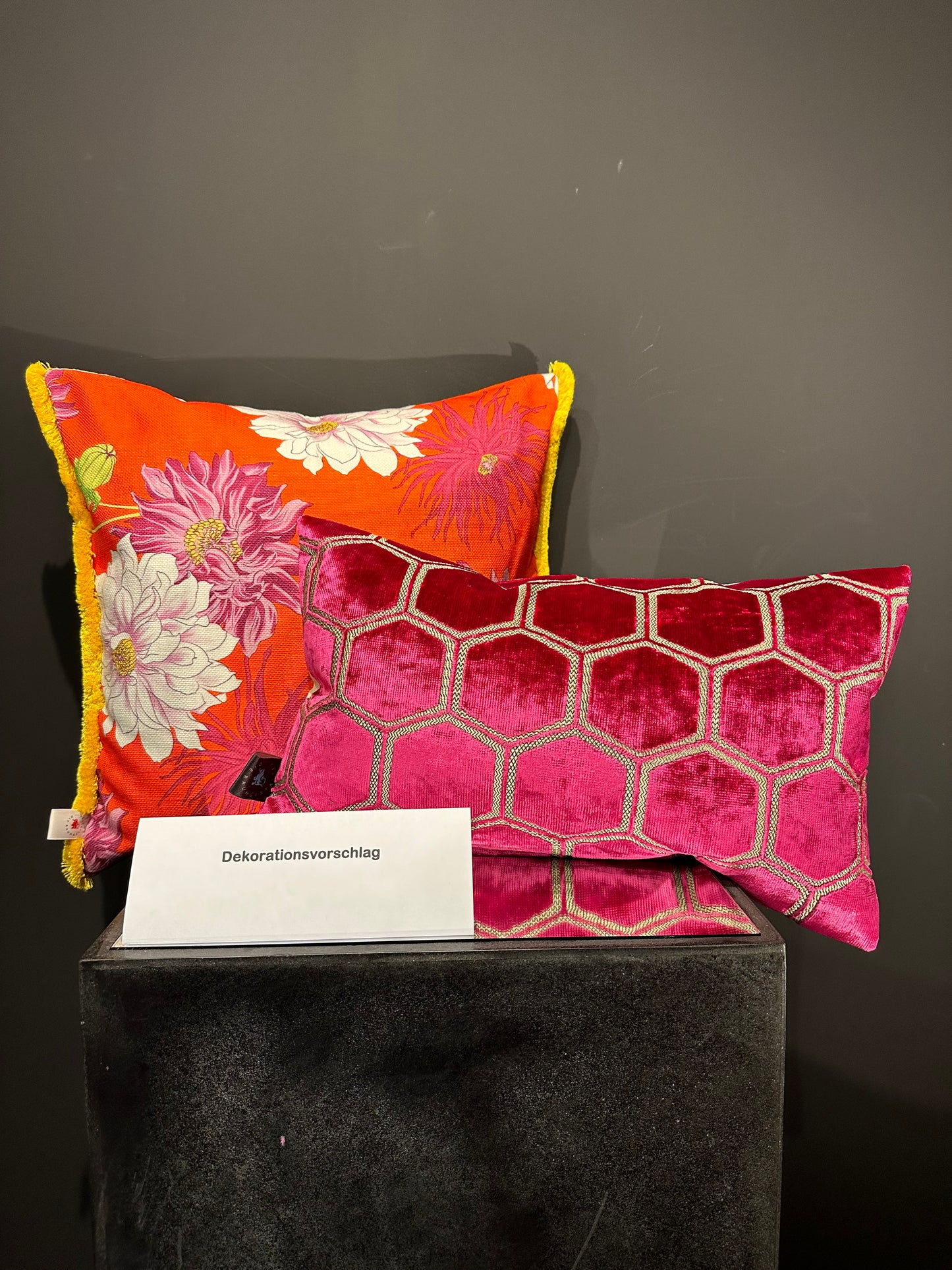 Manipur fuchsia Kissen 30x50cm