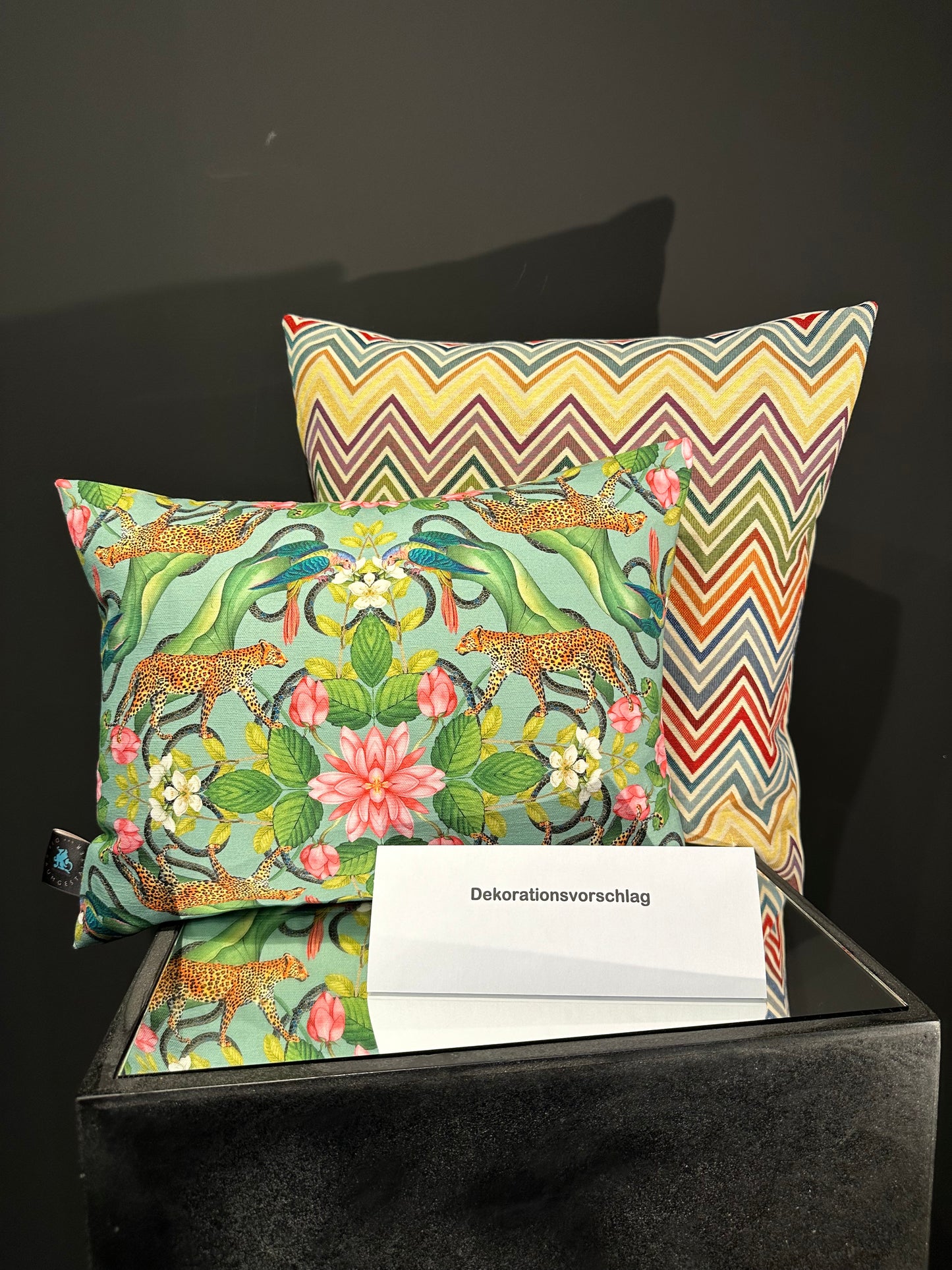 Menagerie Aqua Kissen 34x43cm