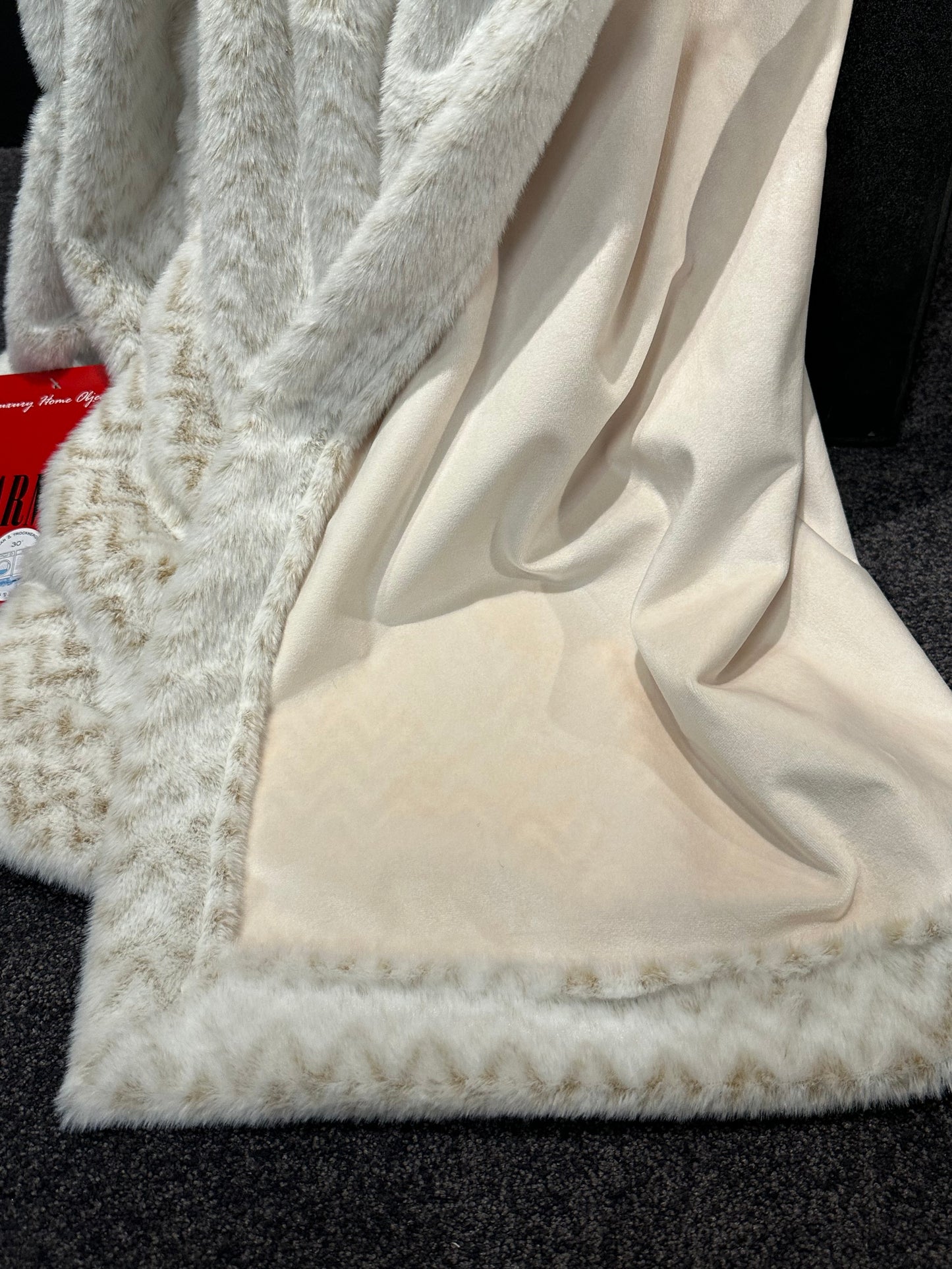 Plaid Zig Zag hell 140x180cm