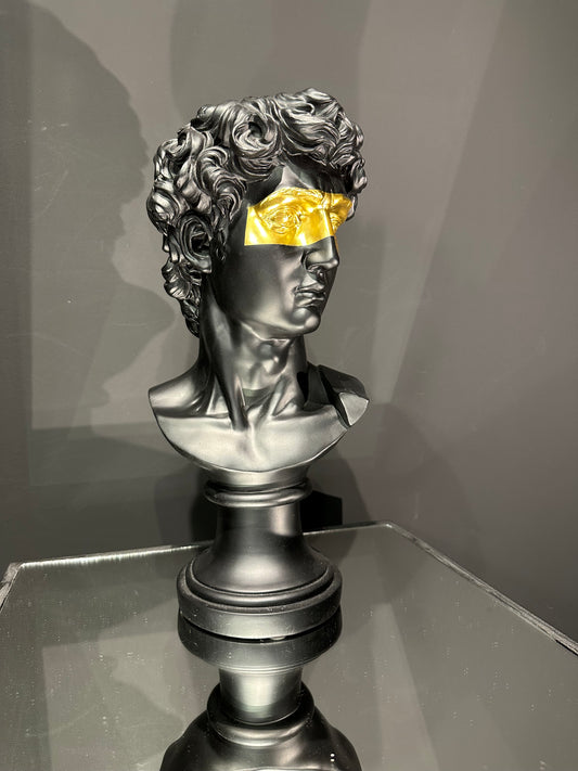 Schwarz-Goldene David-Büste