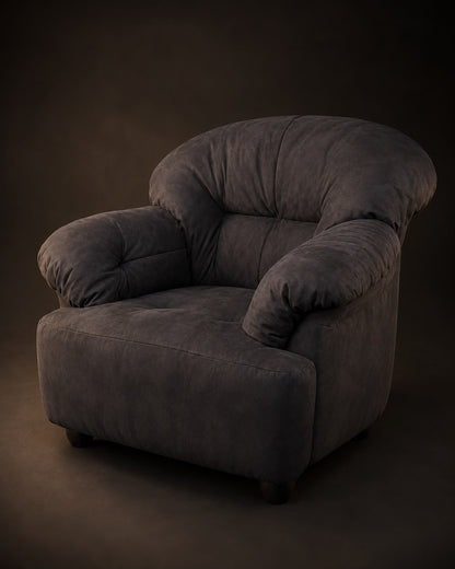 Lounge-Sessel und Pouf-Hocker im Stil der späten 80er-/frühen 90er-Jahre